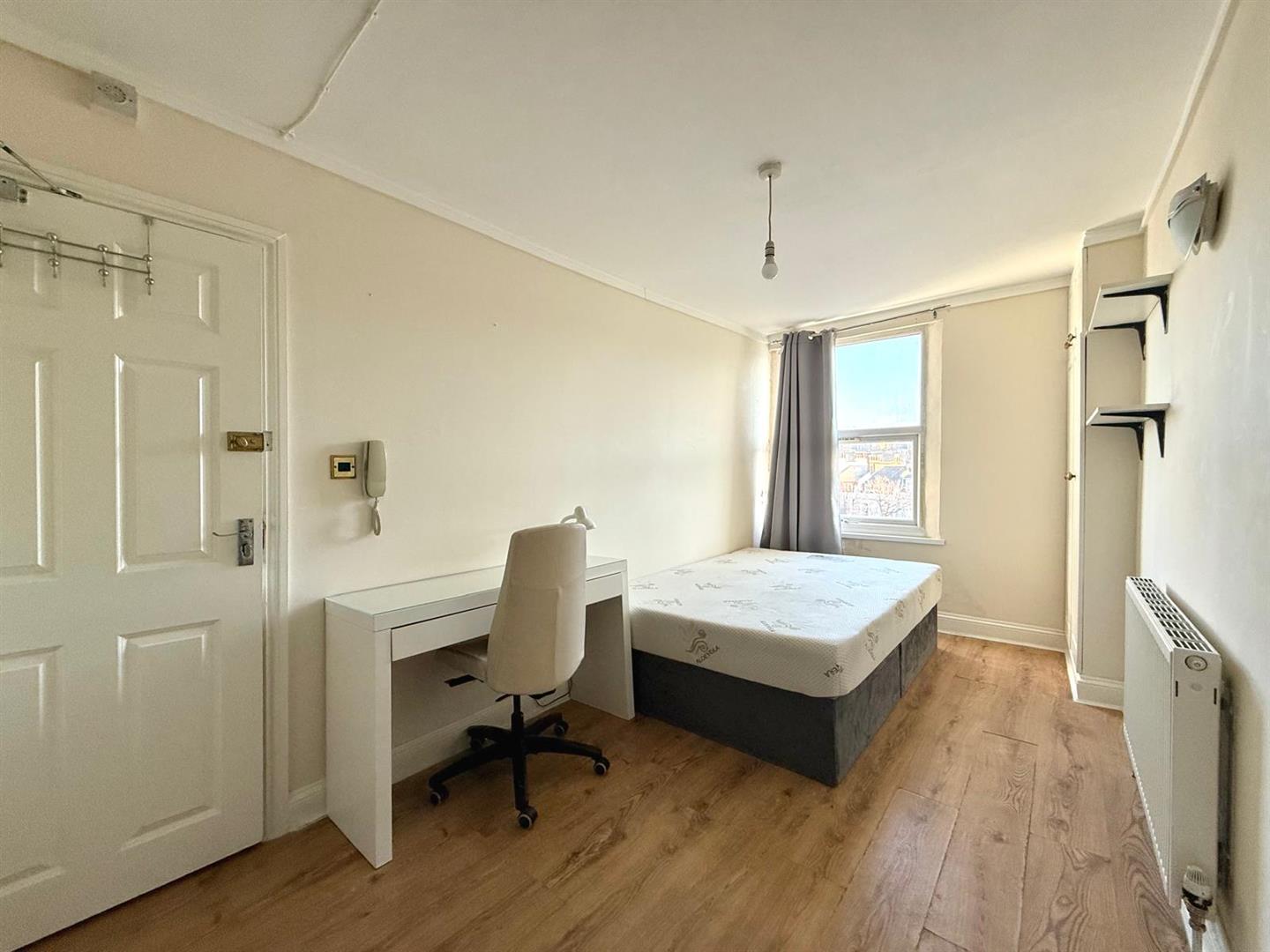 Earls Court, SW5 2
